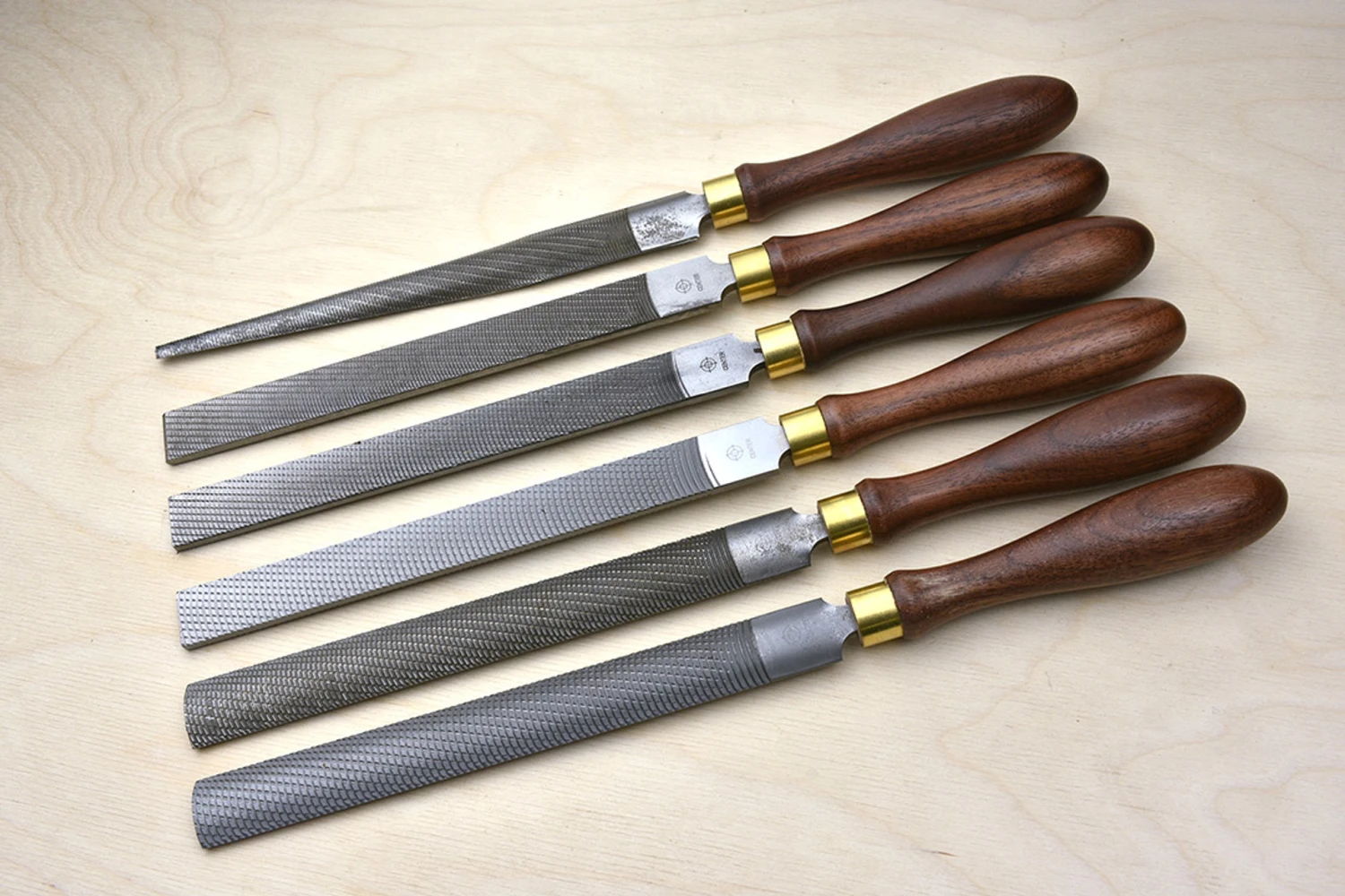 Iwasaki Carving Files 200mm Set Of 6 With Tool Roll