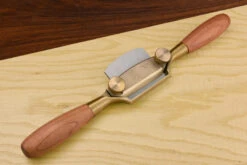Quangsheng Bronze Spokeshave - Curved Sole