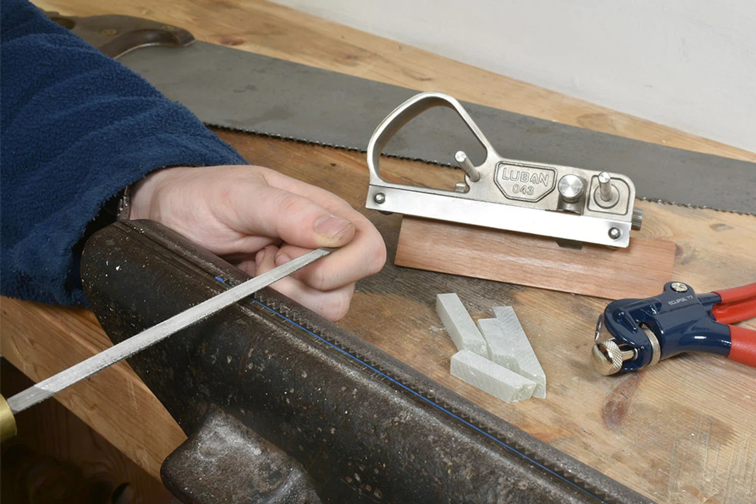 Bahco 4-138-10-1-0 Mill Saw File Bastard Cut 10" - Handled - Image 4