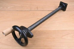 York Work Bench Spindle With Wheel HV510WH