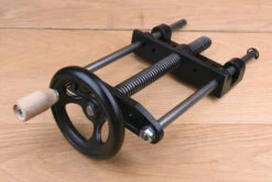 York Work Bench Spindle With Wheel HV515WH